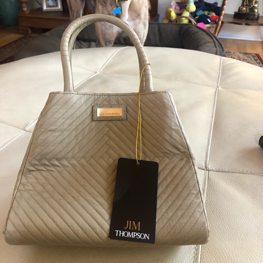 Jim Thompson silk purse 🥂
